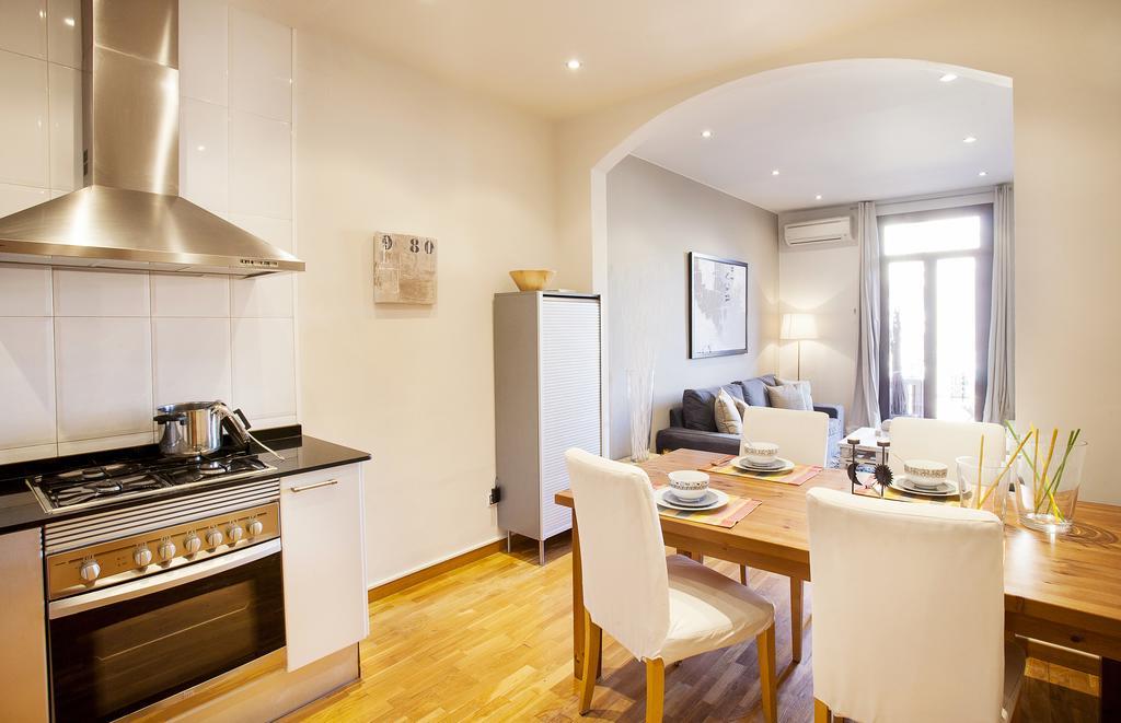 Apartments Barcelona & Home Deco Viladomat Luaran gambar