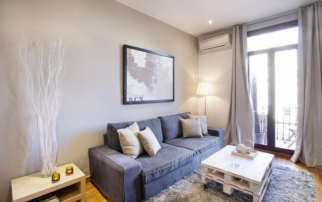 Apartments Barcelona & Home Deco Viladomat Luaran gambar