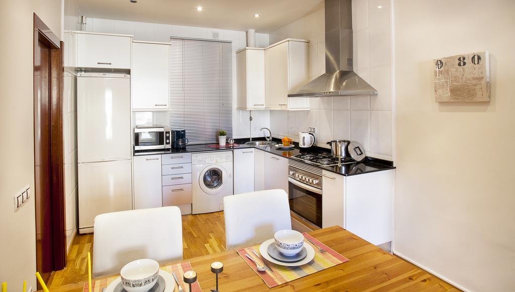 Apartments Barcelona & Home Deco Viladomat Luaran gambar