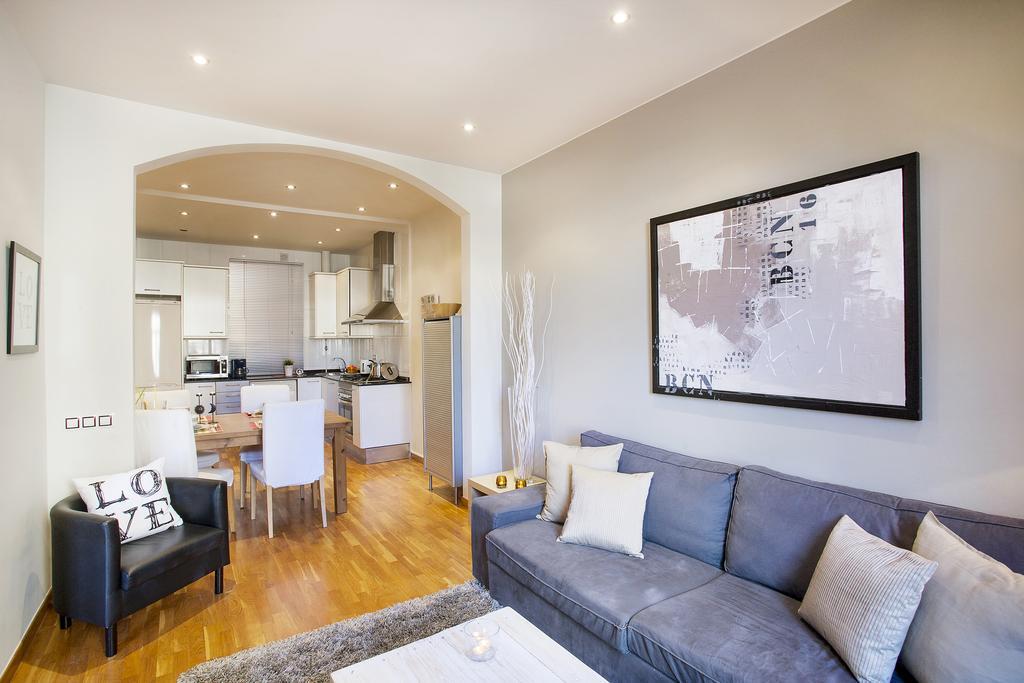 Apartments Barcelona & Home Deco Viladomat Luaran gambar