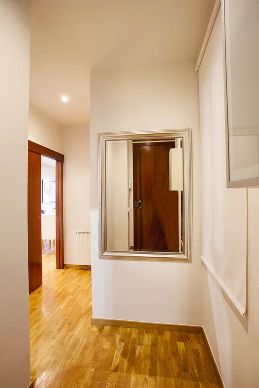 Apartments Barcelona & Home Deco Viladomat Luaran gambar